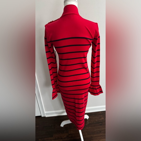 Ralph Lauren Bold Red and Blue Long Bell Sleeve Dress - Picture 4 of 10